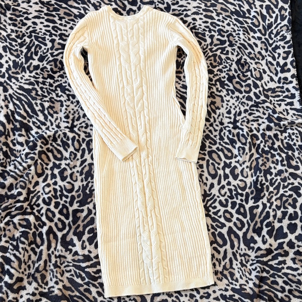 Derek Heart Cream Long Sleeve Cable Knit Dress - Picture 6 of 6